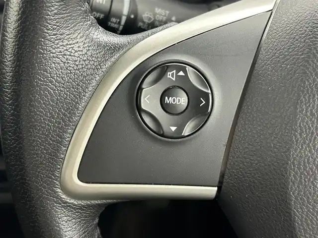 日産 デイズ ルークス ハイウェイスター Gターボ 道央・札幌 2018(平30)年 4万km ホワイトパール ・４WD/・純正メモリーナビゲーション/　CD/DVD/SD/BT/フルセグ/AUX/・アラウンドビューモニター/・両側パワースライドドア/・ナビ連動純正ドライブレコーダー/・ETC/・クルーズコントロール/・衝突軽減ブレーキ/・横滑り防止装置/・LEDヘッドライド/・前後コーナーセンサー/・レーンキープアシスト/・D席シートヒーター/・純正フロアマット/・nanoe/・オートライト/・オートマチックハイビーム/・スマートキー/・プッシュスタート/・スペアキー１本/・フォグランプ/・純正AW15インチ＋夏タイヤ/・電動格納ドアミラーウィンカー/・ドアバイザー/・２列目サンシェード/・助手席シートバックテーブル/・ステアリングスイッチ/・取説あり