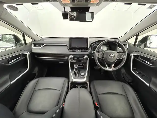 トヨタ ＲＡＶ４ G Zパッケージ 道央・札幌 2020(令2)年 3.2万km ホワイトパールクリスタルシャイン ・ワンオーナー/・４WD/・純正SDナビ/・CD/DVD/SD/BT/・フルセグTV/・パノラマルーフ/・バックカメラ/・ビルトインETC/・ドライブレコーダー/・デジタルインナーミラー/・トヨタセーフティセンス/・プリクラッシュセーフティ/・レーンキープアシスト/・クルーズコントロール/・クリアランスソナー/・横滑り防止装置/・オートマチックハイビーム/・オートライト/・パワーバックドア/・D+N席シートヒーター/・D+N席パワーシート/・純正19インチAW/・純正フロアマット/・プッシュスタート/・スマートキー/・スペアキー/・保証書/・取扱説明書