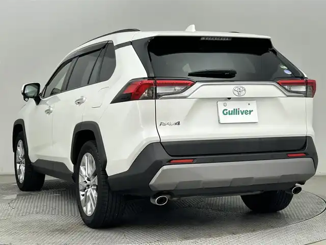 トヨタ ＲＡＶ４ G Zパッケージ 道央・札幌 2020(令2)年 3.2万km ホワイトパールクリスタルシャイン ・ワンオーナー/・４WD/・純正SDナビ/・CD/DVD/SD/BT/・フルセグTV/・パノラマルーフ/・バックカメラ/・ビルトインETC/・ドライブレコーダー/・デジタルインナーミラー/・トヨタセーフティセンス/・プリクラッシュセーフティ/・レーンキープアシスト/・クルーズコントロール/・クリアランスソナー/・横滑り防止装置/・オートマチックハイビーム/・オートライト/・パワーバックドア/・D+N席シートヒーター/・D+N席パワーシート/・純正19インチAW/・純正フロアマット/・プッシュスタート/・スマートキー/・スペアキー/・保証書/・取扱説明書