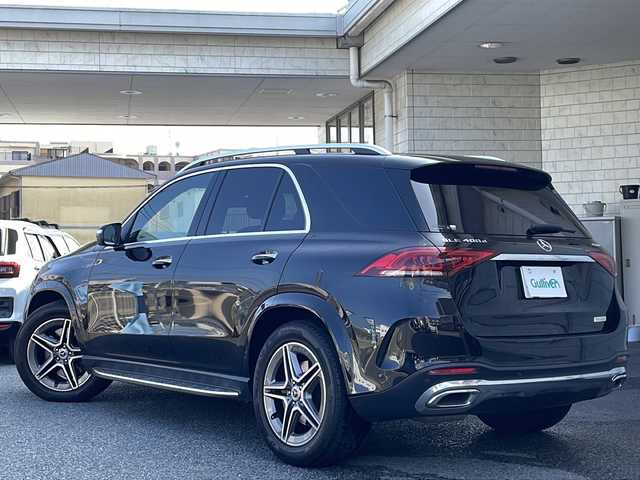 メルセデス・ベンツ ＧＬＥ４００ｄ 4MATIC スポーツ 神奈川県 2021(令3)年 4.1万km オブシディアンブラック ワンオーナー/レザーエクスクルーシブパッケージ/レーダーセーフティパッケージ/パノラミックスライディングルーフ/ヘッドアップディスプレイ/Burmesterサウンドシステム/純正ナビゲーションシステム/【AppleCarPlay/フルセグTV/BT】/全方位カメラ/ブラックレザーシート/シートベンチレーション/温冷ドリンクホルダー/エアサスペンション/ＬＥＤヘッドライト/純正２０インチＡＷ/前後ドライブレコーダー/スペアキー/新車時保証書/取扱説明書