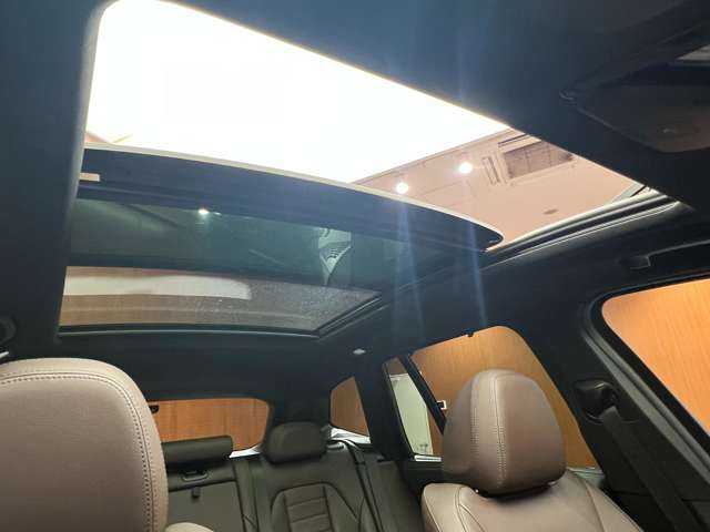 ＢＭＷ Ｘ３ xDrive20d Mスポーツ 千葉県 2022(令4)年 4.2万km 黒Ｍ セレクトＰＫＧ　/パノラマＳＲ　/アコースティックガラス　/純正ナビ　/３６０°カメラ　/ＡＣＣ　/ＢＳＭ　/茶革　/シートヒーター　/パワーシート　/ＬＥＤヘッドライト　/ハイビームアシスト　/電動リアゲート