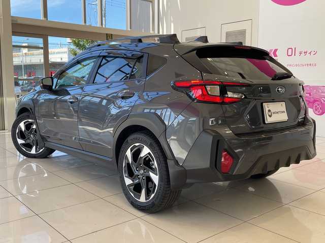 スバル クロストレック リミテッド 埼玉県 2024(令6)年 0.5万km マグネタイトグレーメタリック 純正メモリナビ/純正CD、DVD、BT、フルセグ/全周囲カメラ/純正18インチアルミ/４WD/ETC/後方コーナーセンサー