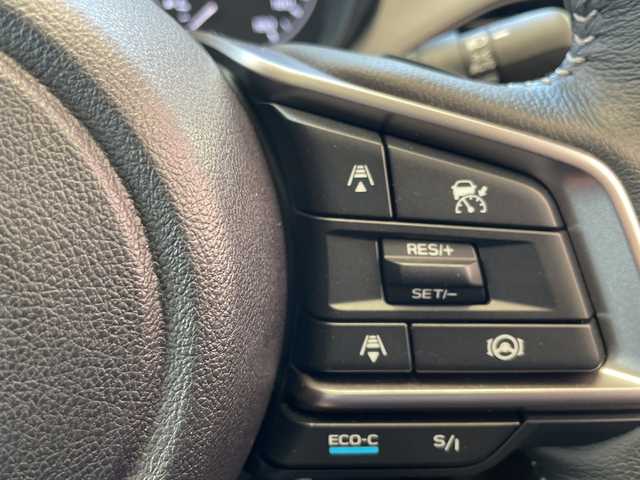 スバル クロストレック リミテッド 埼玉県 2024(令6)年 0.5万km マグネタイトグレーメタリック 純正メモリナビ/純正CD、DVD、BT、フルセグ/全周囲カメラ/純正18インチアルミ/４WD/ETC/後方コーナーセンサー