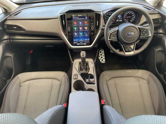 スバル クロストレック リミテッド 埼玉県 2024(令6)年 0.5万km マグネタイトグレーメタリック 純正メモリナビ/純正CD、DVD、BT、フルセグ/全周囲カメラ/純正18インチアルミ/４WD/ETC/後方コーナーセンサー