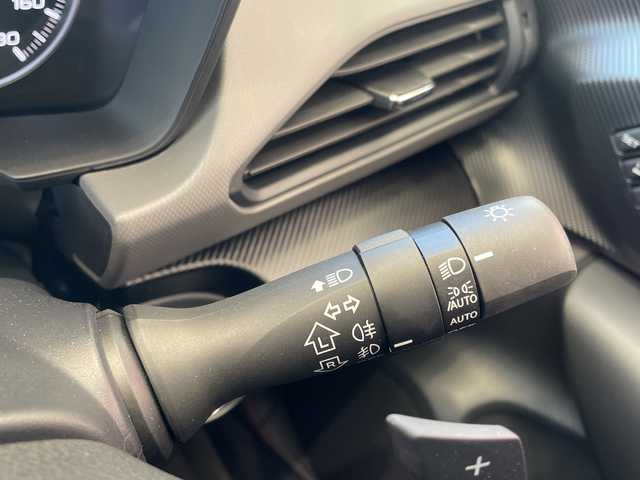 スバル クロストレック リミテッド 埼玉県 2024(令6)年 0.5万km マグネタイトグレーメタリック 純正メモリナビ/純正CD、DVD、BT、フルセグ/全周囲カメラ/純正18インチアルミ/４WD/ETC/後方コーナーセンサー