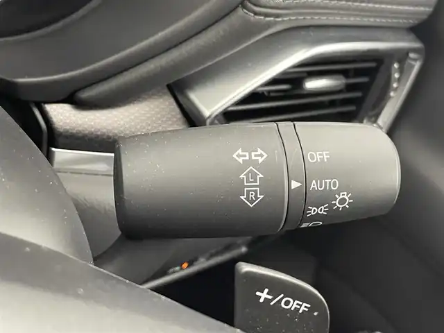 マツダ ＣＸ－５ XD ブラックトーンエディション 熊本県 2022(令4)年 1.5万km ソウルレッドクリスタルM 純正10.25インチナビ（ＢＴ・フルセグ・ＵＳＢ）/全周囲カメラ　/純正前方ドライブレコーダー　/ＥＴＣ　/i-ACTIVSENSE/・アドバンストスマートシティブレーキサポート/・誤発進抑制制御機能/・スマートシティブレーキサポート/・スマートブレーキサポート/・レーダークルーズコントロール　/前席シートヒーター　/運転席パワーシート　/パワーバックドア　/置くだけ充電/純正フロアマット/純正19インチAW/オートライト/LEDヘッドライト/スマートキー/プッシュスタート/スペアキー1本/保証書/取扱説明書