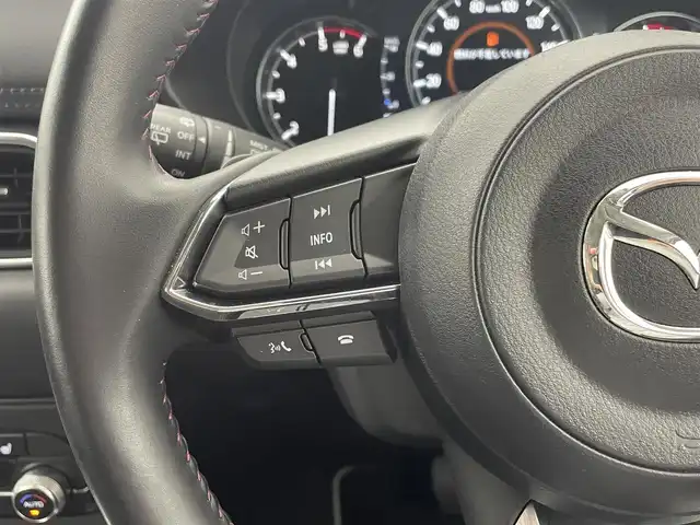 マツダ ＣＸ－５ XD ブラックトーンエディション 熊本県 2022(令4)年 1.5万km ソウルレッドクリスタルM 純正10.25インチナビ（ＢＴ・フルセグ・ＵＳＢ）/全周囲カメラ　/純正前方ドライブレコーダー　/ＥＴＣ　/i-ACTIVSENSE/・アドバンストスマートシティブレーキサポート/・誤発進抑制制御機能/・スマートシティブレーキサポート/・スマートブレーキサポート/・レーダークルーズコントロール　/前席シートヒーター　/運転席パワーシート　/パワーバックドア　/置くだけ充電/純正フロアマット/純正19インチAW/オートライト/LEDヘッドライト/スマートキー/プッシュスタート/スペアキー1本/保証書/取扱説明書