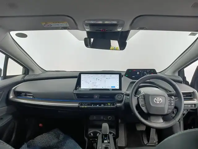 トヨタ プリウス Z 愛知県 2024(令6)年 0.9万km アティチュードブラックマイカ トヨタセーフティーセンス/純正ディスプレイオーディオナビ/（Bluetooth/フルセグTV/FM/USB入力/フルセグTV）/全方位カメラ/置くだけ充電/パワーシート/シートヒーター/シートクーラー/ステアリングヒーター/メモリシート/ETC2.0/AC100V/プッシュスタート/電子パーキング/オートホールド/電動リアゲード/電動格納ミラー/オートライト/スマートキー/純正LEDライト/純正19インチAW