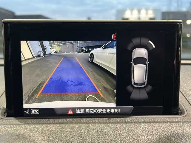 アウディ Ａ３ スポーツバック 1．4 TFSI 愛知県 2017(平29)年 10.5万km グレイシアホワイトメタリック 純正ナビ/フルセグTV・Bluetooth・DVD・CD・USB・FM・AM/バックカメラ/アダプティブクルーズコントロール/パークディスタンスコントロール/コンフォートアクセス/プッシュスタート/ステアリングスイッチ/HIDヘッドライト/オートライト/純正16インチアルミホイール/16インチ社外スタッドレスタイヤ車内4本積み込み/ビルトインETC/保証書/取扱説明書/スペアスマートキー/点検記録簿ディーラーH30.H31.その他R2.R4.R6