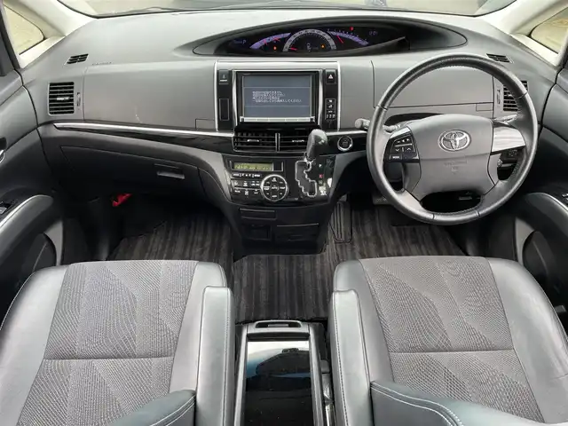 トヨタ エスティマ アエラス プレミアムエディション 東京都 2015(平27)年 7万km ホワイトパールクリスタルシャイン /純正8インチナビ（NSZA-X64T）//バックカメラ//CD/DVD/BT/AM/FM/USB//クルーズコントロール//両側パワースライドドア//HIDヘッドライト//フォグランプ//純正フリップダウンモニター//ハーフレザーシート//シートヒーター//運転席パワーシート//プッシュスタート