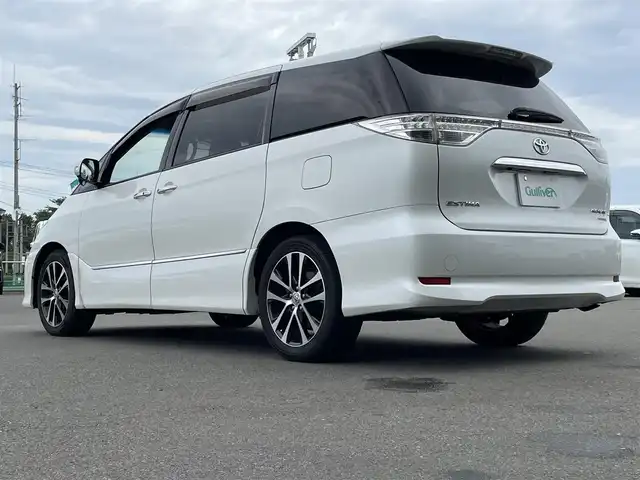 トヨタ エスティマ アエラス プレミアムエディション 東京都 2015(平27)年 7万km ホワイトパールクリスタルシャイン /純正8インチナビ（NSZA-X64T）//バックカメラ//CD/DVD/BT/AM/FM/USB//クルーズコントロール//両側パワースライドドア//HIDヘッドライト//フォグランプ//純正フリップダウンモニター//ハーフレザーシート//シートヒーター//運転席パワーシート//プッシュスタート