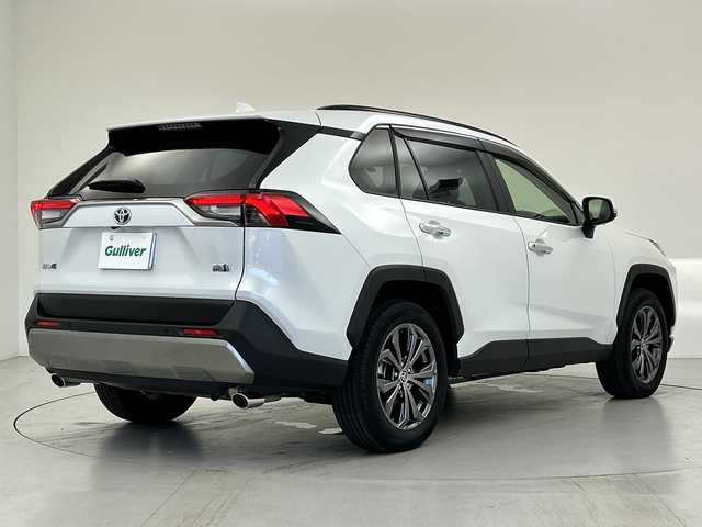 トヨタ ＲＡＶ４ ハイブリッドG 愛知県 2024(令6)年 1万km プラチナホワイトパールマイカ パノラマサンルーフ/Toyota Safety Sense/・プリクラッシュセーフティ/・レーントレーシングアシスト/・レーダークルーズコントロール/・オートハイビーム/・ロードサインアシスト/純正10.5インチナビ/・AppleCarPlay/・Android Auto/・フルセグTV/・Miracast/・USB/・AM/FM/パノラミックビューモニター/デジタルインナーミラー/黒革シート/先行車発進のお知らせ/パーキングサポートブレーキ/ブラインドスポットアシスト/シートヒーター/シートベンチレーション/パワーバックドア/LEDヘッドライト/ETC/ステアリングヒーター/スマートキー/プッシュスタート/横滑り防止装置
