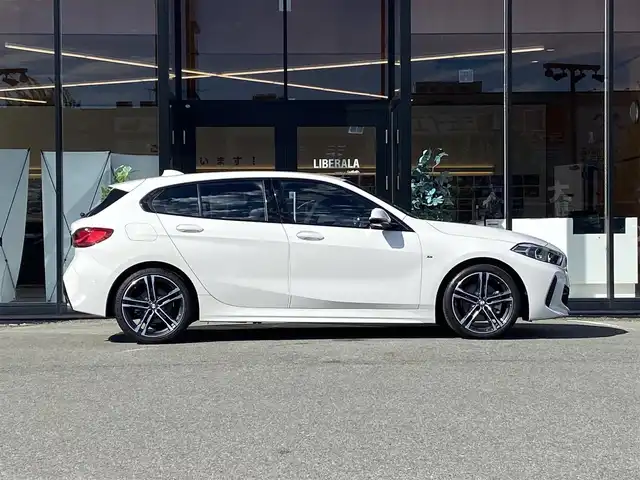 ＢＭＷ ＢＭＷ １１８ｄ Mスポーツ 福岡県 2021(令3)年 2.8万km アルピンホワイトⅢ ・純正ナビ/BT/USB/carplay/・バックカメラハーフレザーシート/・ETC/・純正18AW/・LEDライト