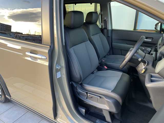 ホンダ フリード ハイブリット e:HEV クロスター 愛知県 2025(令7)年 0.1千km 茶Ｍ 登録済未使用車/純正9型ディスプレイオーディオナビ/両側パワースライドドア/レーダークルーズコントロール/シートヒーター/バックカメラ/コーナーセンサー/ブラインドスポットモニター/LEDヘッドライト/オートマチックハイビーム/衝突軽減システム/フルセグ/Bluetooth/ステアリングスイッチ/スマートキー/プッシュスタート