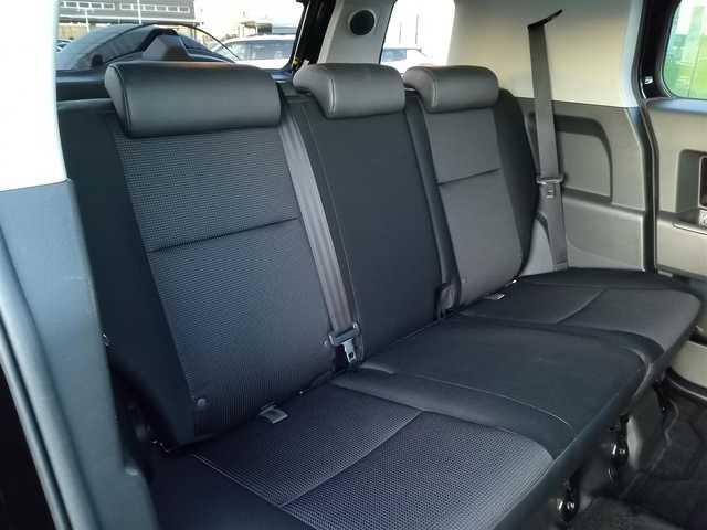 トヨタ ＦＪクルーザー カラーパッケージ 福井県 2016(平28)年 5.7万km 黒 4WD/ディーラーオプションナビ（NSZT-W66T）/・（フルセグTV/CD/DVD/Bluetooth）/バックカメラ/後部コーナーセンサー/クルーズコントロール/ETC/ステアリングリモコン/フロントフォグランプ/ライトレベライザー/社外AW（VICTRON）