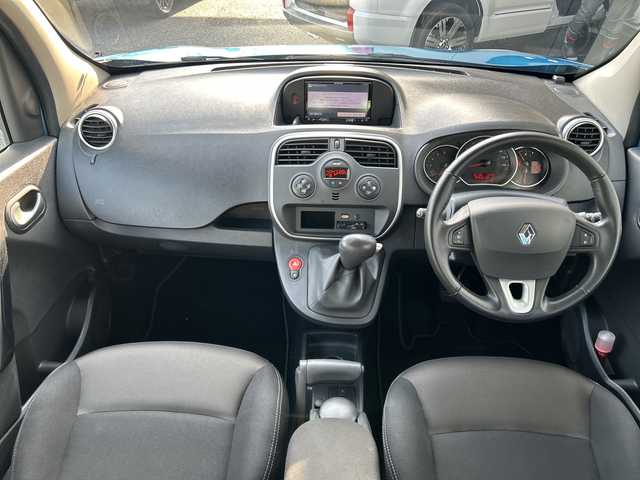 ルノー カングー ゼン 神奈川県 2017(平29)年 6万km ノーティクルブルー ワンオーナー/carrozzeriaナビ(AM/FM/SD/BT/フルセグTV)/バックカメラ/両側スライドドア/横滑り防止装置/エクステンデッドグリップ/ルーフレール/ETC/ドライブレコーダー/純正フロアマット/スペアキー×1/保証書/取扱説明書