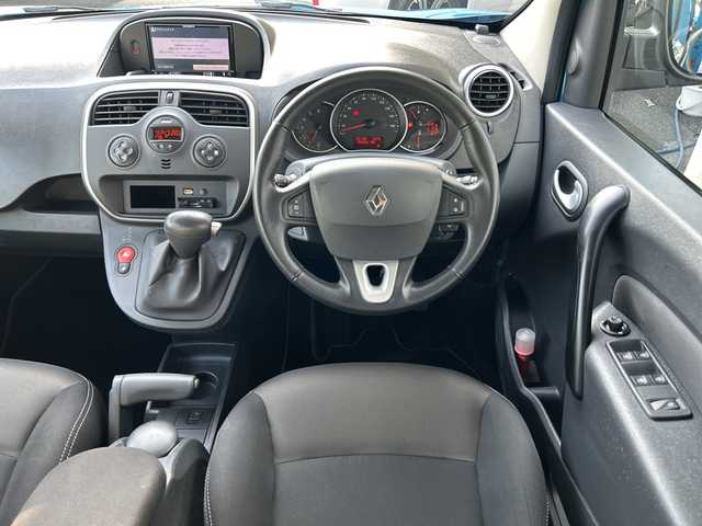 ルノー カングー ゼン 神奈川県 2017(平29)年 6万km ノーティクルブルー ワンオーナー/carrozzeriaナビ(AM/FM/SD/BT/フルセグTV)/バックカメラ/両側スライドドア/横滑り防止装置/エクステンデッドグリップ/ルーフレール/ETC/ドライブレコーダー/純正フロアマット/スペアキー×1/保証書/取扱説明書