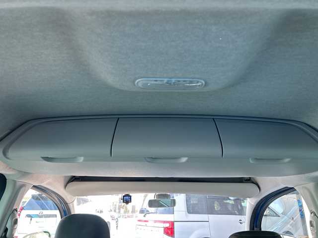 ルノー カングー ゼン 神奈川県 2017(平29)年 6万km ノーティクルブルー ワンオーナー/carrozzeriaナビ(AM/FM/SD/BT/フルセグTV)/バックカメラ/両側スライドドア/横滑り防止装置/エクステンデッドグリップ/ルーフレール/ETC/ドライブレコーダー/純正フロアマット/スペアキー×1/保証書/取扱説明書