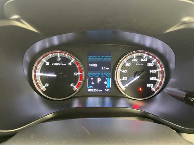 三菱 デリカＤ：５ G 道央・札幌 2025(令7)年 1万km ホワイトダイヤモンド ・4WD　・e-Asisst/・衝突被害軽減ブレーキシステム　/・社外ナビ　SD/BT/・アラウンドビューモニター/・レーダークルーズコントロール/・両側パワースライドドア/・オートマチックハイビーム/・LEDオートライト/・レーンキープアシスト/・パドルシフト/・横滑り防止装置/・電動パーキング/・チップアップシート/・ウォークスルー/・スマートキー