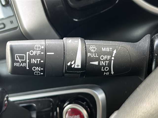 ホンダ Ｎ ＢＯＸ カスタム G SSパッケージ 茨城県 2017(平29)年 10.9万km プレミアムホワイトパールⅡ ワンオーナー/純正メモリナビ【VXM-174VFi】/両側パワースライドドア/シートヒーター/ETC/バックカメラ/オートライト/HIDヘッドライト/純正14inアルミホイール/純正フロアマット/スマートキー/スペアキー/取扱説明書/保証書