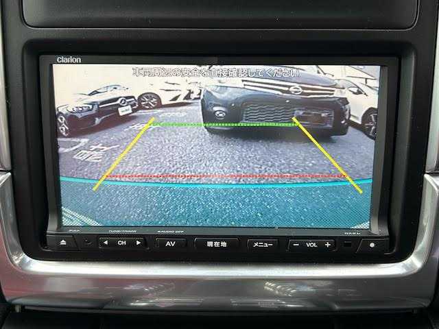 ポルシェ マカン S 埼玉県 2015(平27)年 7.1万km キャララホワイトメタリック 純正ナビゲーション(GCX633)/CD/DVD/フルセグ/Bluetooth/バックカメラ/ETC/ドライブレコーダー(CSD-500FHR)/後席モニター(TVM-PW900)/パワーリアゲート/クルーズコントロール/赤革シート/パドルシフト/前席パワーメモリーシート/シートヒーター/純正20インチアルミホイール/電動パーキング/ＨＩＤオートライト/レーダー探知機(AR-383GA)/保証書/取扱説明書/スペアキー1本