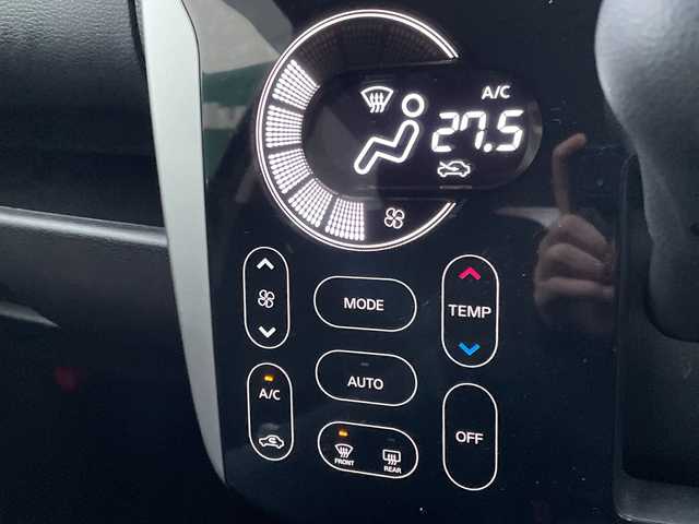 日産 デイズ ハイウェイスターX 道東・釧路十勝 2018(平30)年 9.7万km ブラック 4WD/社外SDナビ/・フルセグ/CD/DVD/BT/ラジオ/アラウンドビューカメラ/ドライブレコーダー/シートヒーター/エマージェンシーブレーキ/オートマチックハイビーム/アイドリングストップ/純正エンジンスターター/HIDヘッドライト/フォグランプ/プッシュスタート/スマートキー/フロアマット/ドアバイザー