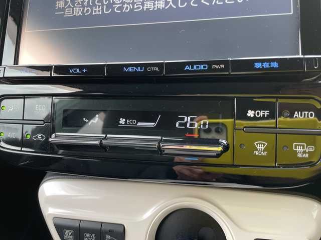 トヨタ プリウス A ツーリングセレクション 石川県 2016(平28)年 7.5万km ワイン 純正９型ナビ　フルセグＴＶ　バックカメラ　ＬＥＤヘッドライト　ＥＴＣ　革シート　トヨタセーフティセンス　シートヒーター　社外アルミホイール　レーダークルーズ　フォグランプ