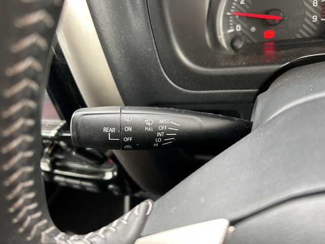 スズキ ジムニー ランドベンチャー 道北・旭川 2015(平27)年 5.2万km クールカーキPM /4WD//社外ナビ/CD/DVD/BT/フルセグ/USB/SD/MSV//シートヒーター//ミラーヒーター//ETC//革巻きステアリング//純正16インチアルミホイール//背面タイヤハードカバー//ハーフレザーシート//スペアキー//フォグランプ//純正フロアマット//ドアバイザー//保証書//取扱説明書