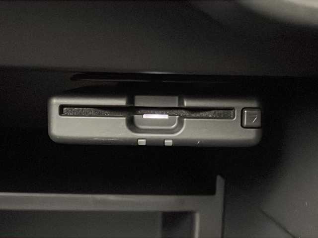 日産 ノート e－パワー ニスモ 宮城県 2019(令1)年 3.2万km ブリリアントホワイトパール 禁煙車/エマージェンシーブレーキ/レーンキープアシスト/アダプティブクルーズコントロール/デジタルインナーミラー/全方位カメラ/純正SDナビ/フルセグTV/RECAROシート/ETC/純正ドライブレコーダー/LEDヘッドライト/LEDフォグライト/革巻きステアリング/ステアリングスイッチ/純正フロアマット/純正16インチアルミホイール/プッシュスタート/スマートキー/横滑り防止装置/アイドリングストップ