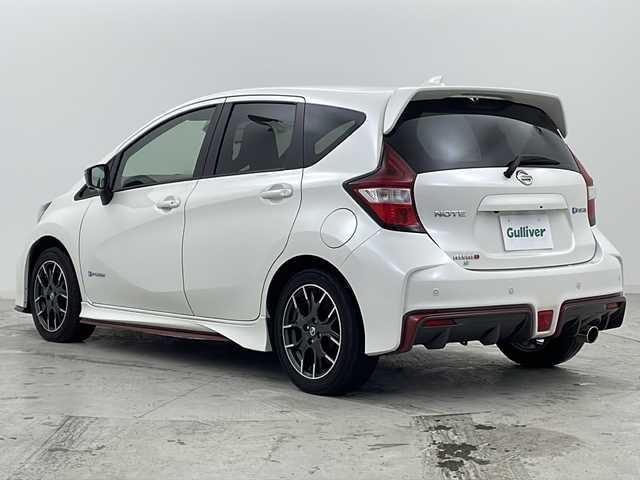日産 ノート e－パワー ニスモ 宮城県 2019(令1)年 3.2万km ブリリアントホワイトパール 禁煙車/エマージェンシーブレーキ/レーンキープアシスト/アダプティブクルーズコントロール/デジタルインナーミラー/全方位カメラ/純正SDナビ/フルセグTV/RECAROシート/ETC/純正ドライブレコーダー/LEDヘッドライト/LEDフォグライト/革巻きステアリング/ステアリングスイッチ/純正フロアマット/純正16インチアルミホイール/プッシュスタート/スマートキー/横滑り防止装置/アイドリングストップ