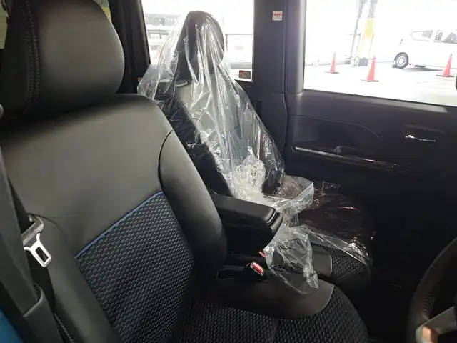 ダイハツ タント カスタム RS 愛媛県 2023(令5)年 0.3万km ターコイズブルーマイカメタリック 純正ナビ/ワンセグTV/両側パワースライドドア/バックカメラ/コーナーセンサー/スマートアシスト/・衝突被害軽減ブレーキ/・車線逸脱防止支援システム/・誤発進抑制機能/IC付ターボ/LEDヘッドランプ/革巻きステアリング/ステアリングスイッチ/ハーフレザーシート/前席シートヒーター/純正15インチアルミホイール/スマートキー/プッシュエンジンスタート/禁煙車