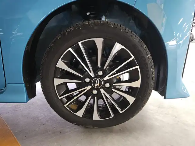 ダイハツ タント カスタム RS 愛媛県 2023(令5)年 0.3万km ターコイズブルーマイカメタリック 純正ナビ/ワンセグTV/両側パワースライドドア/バックカメラ/コーナーセンサー/スマートアシスト/・衝突被害軽減ブレーキ/・車線逸脱防止支援システム/・誤発進抑制機能/IC付ターボ/LEDヘッドランプ/革巻きステアリング/ステアリングスイッチ/ハーフレザーシート/前席シートヒーター/純正15インチアルミホイール/スマートキー/プッシュエンジンスタート/禁煙車