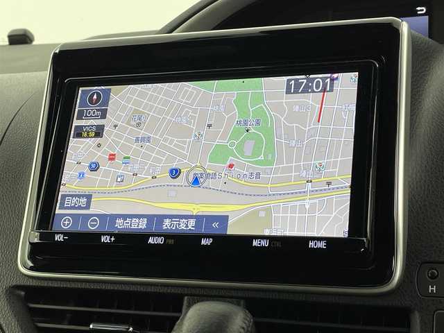 トヨタ ヴォクシー ZS 煌Ⅲ 福岡県 2020(令2)年 4.6万km ブラック フリップダウンモニター　/純正ナビ　/バックカメラ　/ビルトインＥＴＣ　/クルーズコントロール　/コーナーセンサー　/衝突被害軽減ブレーキ　/レーンキープ　/ＭＴモード付き　/両側電動スライドドア　/ハーフレザー　/ＬＥＤ