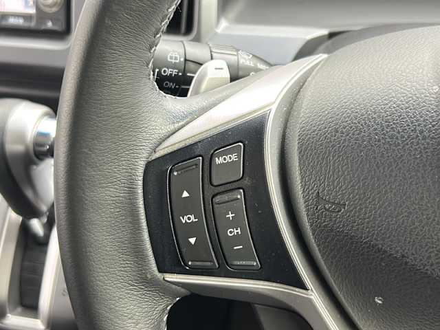 ホンダ ステップワゴン スパーダ Z クールS Iナビセレ 群馬県 2013(平25)年 6.8万km プレミアムスパークルブラックパール 純正ナビ　純正９型後席モニター　ビルトインＥＴＣ　両側電動スライドドア　パドルシフト　ハーフレザーシート　クルーズコントロール　ＨＩＤヘッドライト オートライト フォグランプ スマートキー 禁煙車