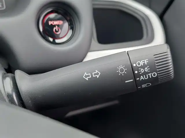 ホンダ フィット e:HEVホーム 東京都 2023(令5)年 1.8万km クリスタルブラックパール 純正ナビ/バックカメラ/フルセグ/衝突軽減システム/レーンキープアシスト/コーナーセンサー/レーダークルーズコントロール/ハーフレザーシート/LEDヘッドライト/オートライト/ECON