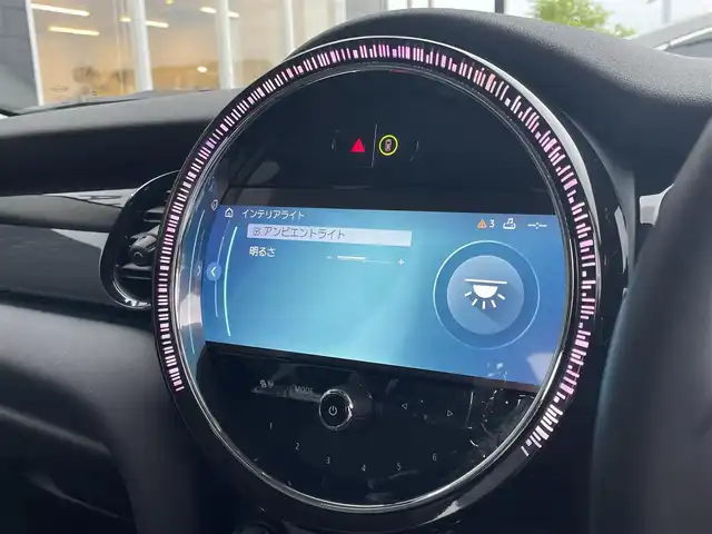 ＭＩＮＩ ＢＭＷ ミニ ワン クラシックトリム 静岡県 2022(令4)年 2.2万km チリ・レッド ワンオーナー /ドライビングアシスト/ナビゲーションパッケージ/ハーフレザーシート /MINIApp対応 Bluetooth CarPlay対応/バックカメラ/OP17インチアロイホイール/ドライビングMODE/アンビエントライト /コンフォートアクセス/ETC
