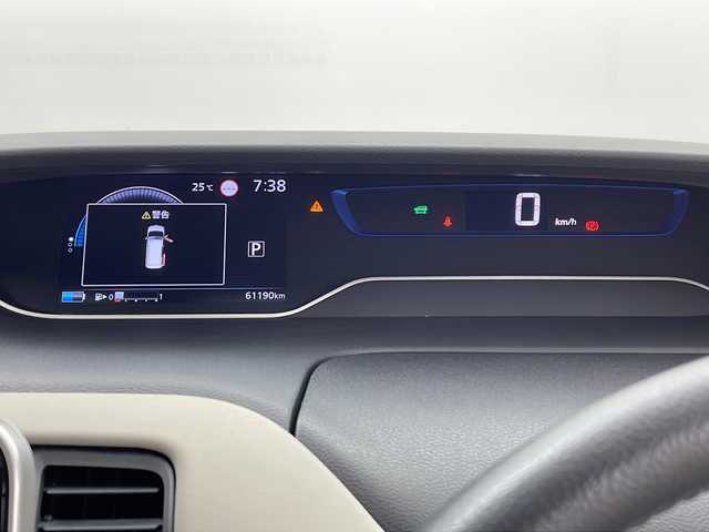 日産 セレナ e－パワー HWS V アーバンクロム 鹿児島県 2021(令3)年 6.2万km ダークメタルグレー 純正１０型ナビ　/アラウンドビューモニター　/社外フリップダウンモニター　/プロパイロット　/前方ドライブレコーダー　/ビルドインＥＴＣ　/ブラインドスポットモニター　/両側パワースライドドア　/デジタルインナーミラー　/オートライト/ダブルオートエアコン/コーナーセンサー/LEDヘッドライト/純正フロアマット/純正アルミホイール/３列シート