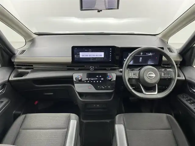 日産 セレナ ハイウェイスター V 福井県 2023(令5)年 4.8万km プリズムホワイト 純正メーカー12.3型OPナビ/フルセグTV/アラウンドビューモニター/プロパイロット/レーダークルーズコントロール/ブラインドスポットモニター/ビルトインETC/両側パワースライドドア/ハンズフリースライドドア/オートライト/LEDヘッドライト/コーナーセンサー/アイドリングストップ/ステアリングスイッチ/プッシュスタート/フロアマット