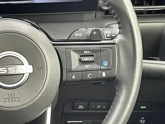 日産 セレナ ハイウェイスター V 福井県 2023(令5)年 4.8万km プリズムホワイト 純正メーカー12.3型OPナビ/フルセグTV/アラウンドビューモニター/プロパイロット/レーダークルーズコントロール/ブラインドスポットモニター/ビルトインETC/両側パワースライドドア/ハンズフリースライドドア/オートライト/LEDヘッドライト/コーナーセンサー/アイドリングストップ/ステアリングスイッチ/プッシュスタート/フロアマット