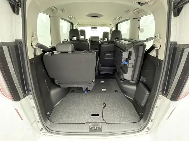 日産 セレナ ハイウェイスター V 福井県 2023(令5)年 4.8万km プリズムホワイト 純正メーカー12.3型OPナビ/フルセグTV/アラウンドビューモニター/プロパイロット/レーダークルーズコントロール/ブラインドスポットモニター/ビルトインETC/両側パワースライドドア/ハンズフリースライドドア/オートライト/LEDヘッドライト/コーナーセンサー/アイドリングストップ/ステアリングスイッチ/プッシュスタート/フロアマット