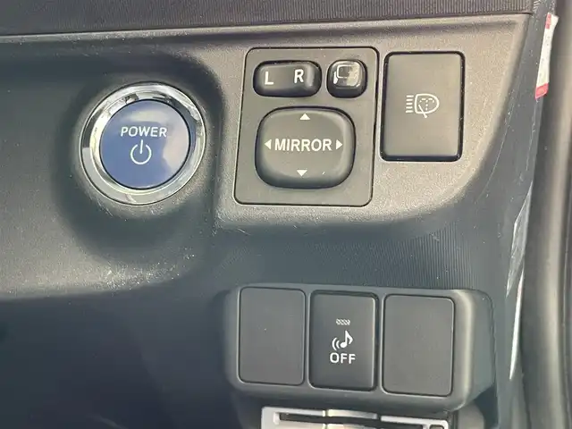 トヨタ アクア S 愛知県 2012(平24)年 8.8万km クールソーダメタリック 純正ナビ　ＴＶ　Ｂｌｕｅｔｏｏｔｈ　ＥＴＣ　プッシュスタート　スマートキー　３６０度ドライブレコーダー　社外ＬＥＤオートライト　ヘッドライトウォッシャー　フォグランプ　純正フロアマット　バイザー　禁煙