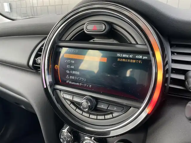 ＭＩＮＩ ミニ ヴィクトリア 静岡県 2018(平30)年 3.2万km ミッドナイト・ブラック・メタリック 純正HDDナビ/・Bluetooth/・USB入力端子/ETC/オートリミッター/アイドリングストップ/横滑り防止装置/LEDヘッドライト/ユニオンジャックLEDリアライト/純正フロアマット/純正15インチアロイホイール