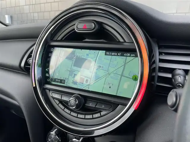 ＭＩＮＩ ミニ ヴィクトリア 静岡県 2018(平30)年 3.2万km ミッドナイト・ブラック・メタリック 純正HDDナビ/・Bluetooth/・USB入力端子/ETC/オートリミッター/アイドリングストップ/横滑り防止装置/LEDヘッドライト/ユニオンジャックLEDリアライト/純正フロアマット/純正15インチアロイホイール