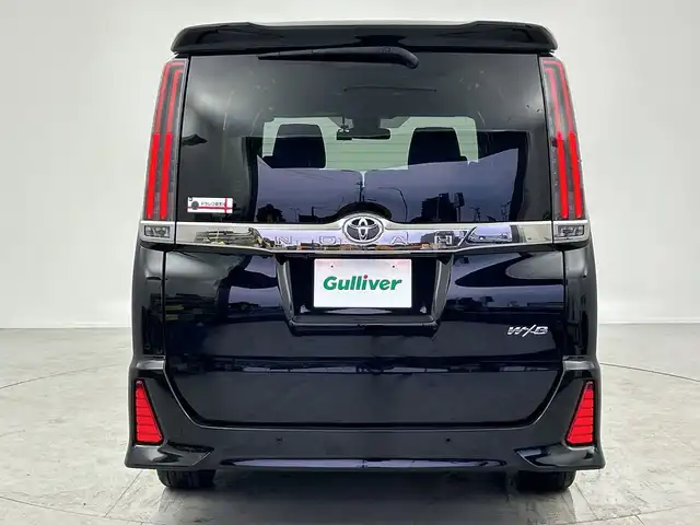 トヨタ ノア Si ダブルバイビーⅡ 広島県 2020(令2)年 2.8万km ブラック 純正ナビ/・Bluetooth/・CD/DVD/・フルセグテレビ/バックカメラ/純正フリップダウンモニター/両側パワースライドドア/レーダークルーズコントロール/衝突軽減ブレーキ/レーンキープアシスト/オートマチックハイビーム　/前後ドライブレコーダー/ＥＴＣ
