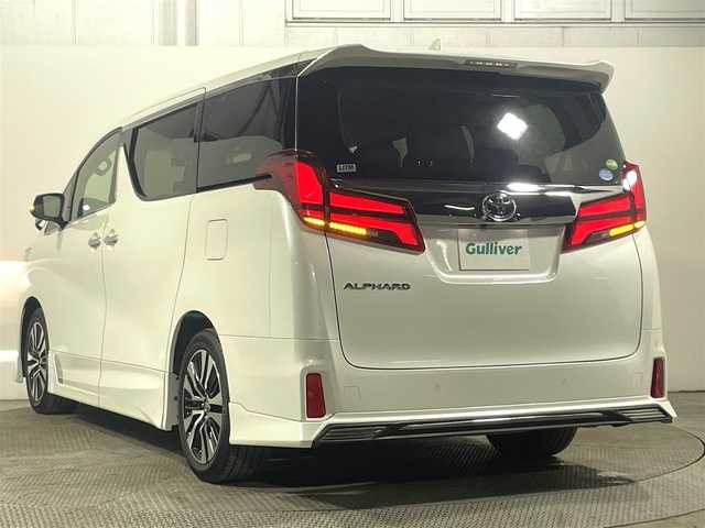 トヨタ アルファード S Cパッケージ 大阪府 2020(令2)年 2.3万km ホワイトパールクリスタルシャイン ＴＲＤエアロ　黒革シート　ＡＬＰＩＮＥナビＴＶ　後席モニター　三眼ＬＥＤ　パワーシート／ヒーター／エアコン　ステアリングヒーター　電動リアゲート　衝突軽減　レーダーＣ　クリアランスソナー　前後ドラレコ