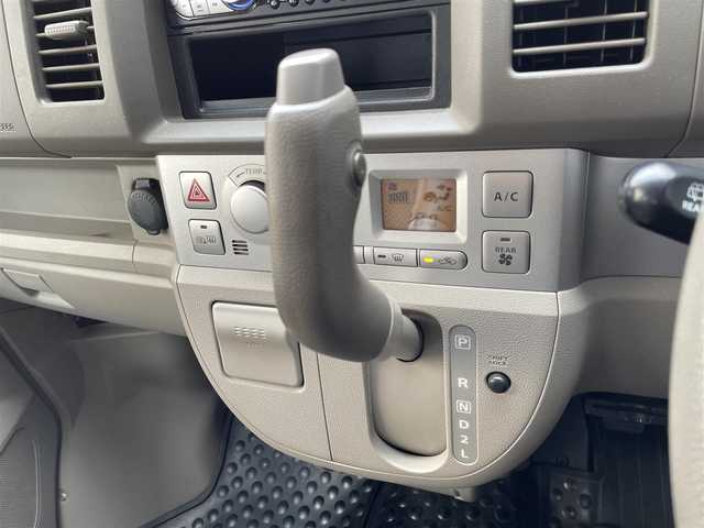 マツダ スクラム ワゴン PZターボ 道央・札幌 2012(平24)年 5.1万km ブルーイッシュブラックパール3 登録時走行距離50165km/　４　W　D　/寒冷地仕様/ターボ/社外オーディオ（CD/AM)/ドアバイザー/ETC/片側パワースライドドア/スペアキー×１/純正フロアゴムマット/シートヒーター（運転席）/盗難防止装置/フォグランプ/電動格納ミラー/バニティミラー/オーバーヘッドコンソール/積込冬タイヤ/（社外AW/155/70/R13/12年製/溝4ｍｍ）