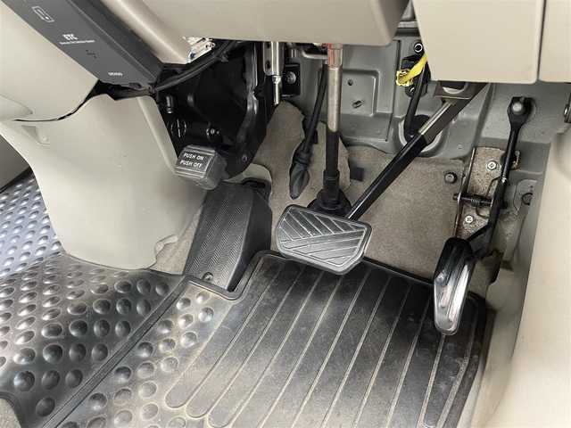 マツダ スクラム ワゴン PZターボ 道央・札幌 2012(平24)年 5.1万km ブルーイッシュブラックパール3 登録時走行距離50165km/　４　W　D　/寒冷地仕様/ターボ/社外オーディオ（CD/AM)/ドアバイザー/ETC/片側パワースライドドア/スペアキー×１/純正フロアゴムマット/シートヒーター（運転席）/盗難防止装置/フォグランプ/電動格納ミラー/バニティミラー/オーバーヘッドコンソール/積込冬タイヤ/（社外AW/155/70/R13/12年製/溝4ｍｍ）