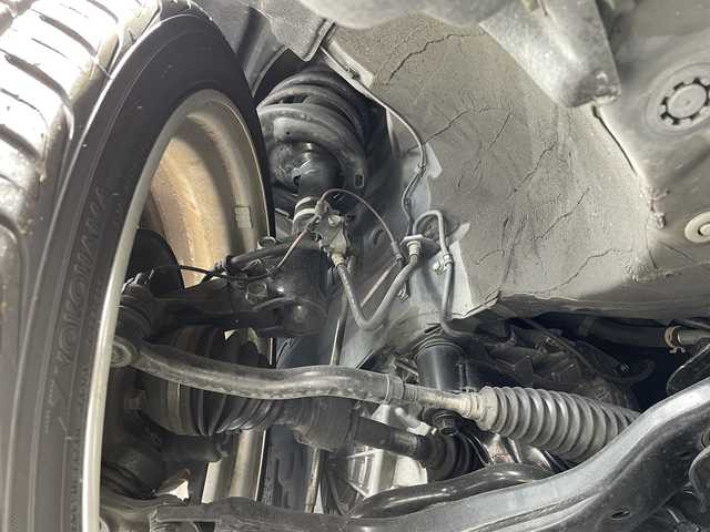 トヨタ アルファード S Cパッケージ 滋賀県 2019(平31)年 9.8万km ブラック モデリスタエアロ/フリップダウンモニター/サンルーフ/JBLプレミアムサウンド/WORK20インチAW/両側パワースライドドア/純正9インチナビ/（AM/FM/フルセグ/CD/DVD/Bluetooth/USB/VTR/AUX）/ETC2.0/アラウンドビューモニター/バックカメラ/トヨタセーフティセンス/・踏み間違い防止アシスト/・衝突軽減ブレーキ/・レーンキープアシスト/・車間自動制御システム/・コーナーセンサー/・クルーズコントロール/・標識検知機能/運転席・助手席シートヒーター/運転席・助手席シートベンチレーション/パワーシート/オットマン/電動格納ミラー/デジタルインナーミラー/電子パーキング/ブレーキホールド/革巻きステアリング/ステアリングスイッチ/オートライト/LEDヘッドライト/フロントフォグ/フルオートエアコン/USB端子/プッシュスタート/スマートキー/純正フロアマット