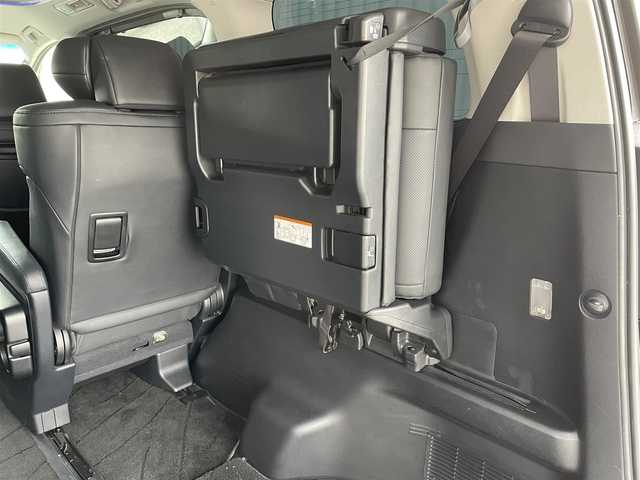 トヨタ アルファード S Cパッケージ 滋賀県 2019(平31)年 9.8万km ブラック モデリスタエアロ/フリップダウンモニター/サンルーフ/JBLプレミアムサウンド/WORK20インチAW/両側パワースライドドア/純正9インチナビ/（AM/FM/フルセグ/CD/DVD/Bluetooth/USB/VTR/AUX）/ETC2.0/アラウンドビューモニター/バックカメラ/トヨタセーフティセンス/・踏み間違い防止アシスト/・衝突軽減ブレーキ/・レーンキープアシスト/・車間自動制御システム/・コーナーセンサー/・クルーズコントロール/・標識検知機能/運転席・助手席シートヒーター/運転席・助手席シートベンチレーション/パワーシート/オットマン/電動格納ミラー/デジタルインナーミラー/電子パーキング/ブレーキホールド/革巻きステアリング/ステアリングスイッチ/オートライト/LEDヘッドライト/フロントフォグ/フルオートエアコン/USB端子/プッシュスタート/スマートキー/純正フロアマット