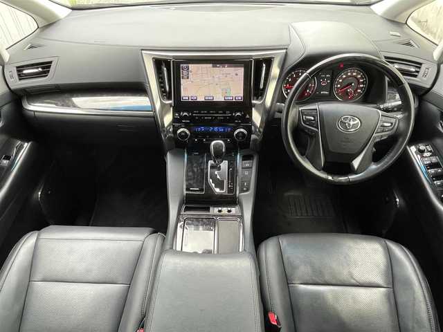 トヨタ アルファード S Cパッケージ 滋賀県 2019(平31)年 9.8万km ブラック モデリスタエアロ/フリップダウンモニター/サンルーフ/JBLプレミアムサウンド/WORK20インチAW/両側パワースライドドア/純正9インチナビ/（AM/FM/フルセグ/CD/DVD/Bluetooth/USB/VTR/AUX）/ETC2.0/アラウンドビューモニター/バックカメラ/トヨタセーフティセンス/・踏み間違い防止アシスト/・衝突軽減ブレーキ/・レーンキープアシスト/・車間自動制御システム/・コーナーセンサー/・クルーズコントロール/・標識検知機能/運転席・助手席シートヒーター/運転席・助手席シートベンチレーション/パワーシート/オットマン/電動格納ミラー/デジタルインナーミラー/電子パーキング/ブレーキホールド/革巻きステアリング/ステアリングスイッチ/オートライト/LEDヘッドライト/フロントフォグ/フルオートエアコン/USB端子/プッシュスタート/スマートキー/純正フロアマット